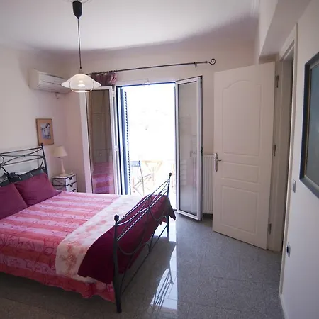Edgewater Lefkada Villa Nikiana